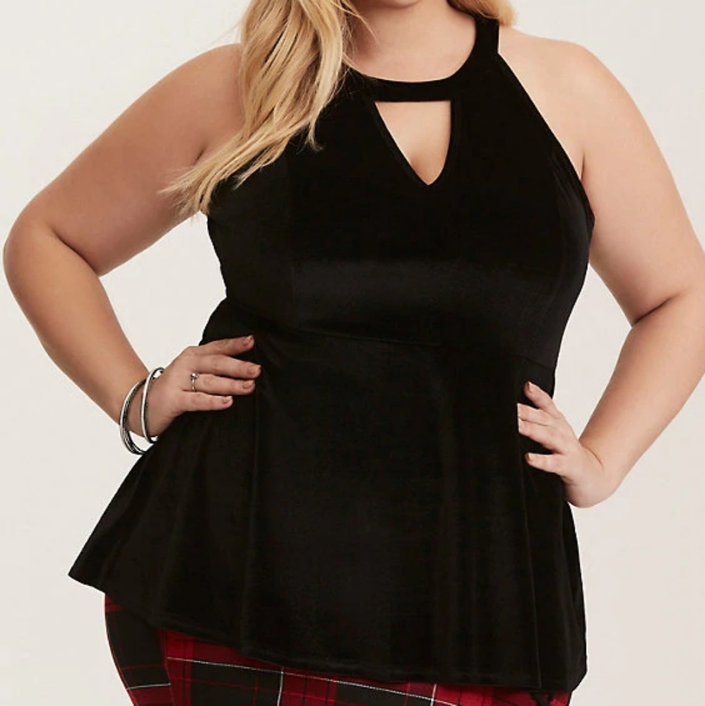 TORRID VELVET CUTOUT2 PEPLUM TOP